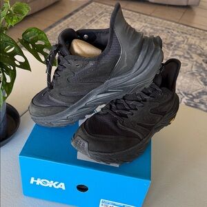 Hoka Men's Black Athletic Shoes